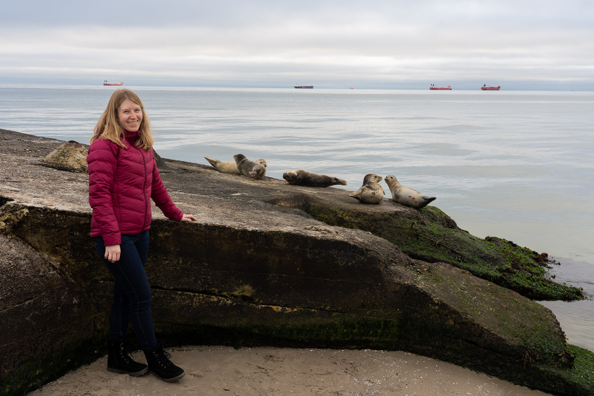 Andrea hängt mit Robbies Freunden ab